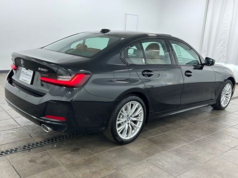 Used 2023 BMW 330i xDrive Sedan w/ Premium Package AWD/4WD image 5