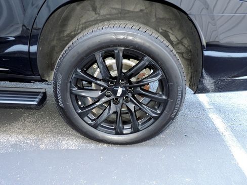Certified 2024 Cadillac Escalade Sport Platinum w/ LPO, ONYX Package AWD/4WD image 11
