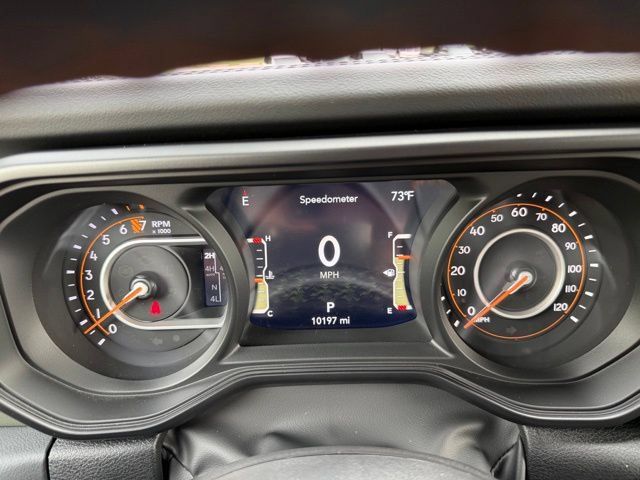 Used 2024 Jeep Gladiator Mojave AWD/4WD image 27