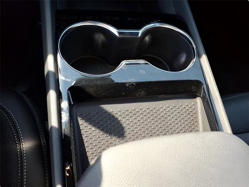 New 2025 Chevrolet Blazer EV LT image 23