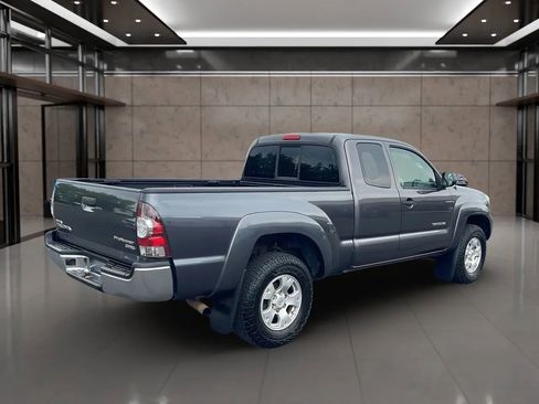 Used 2012 Toyota Tacoma PreRunner w/ SR5 Pkg RWD image 7