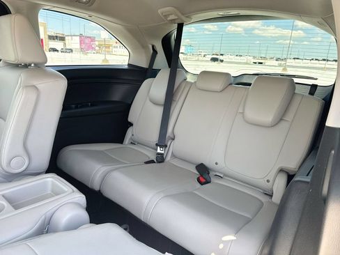 Used 2025 Honda Odyssey EX-L image 22