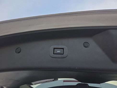 Used 2023 INFINITI QX80 Sensory w/ All-Season Package image 25