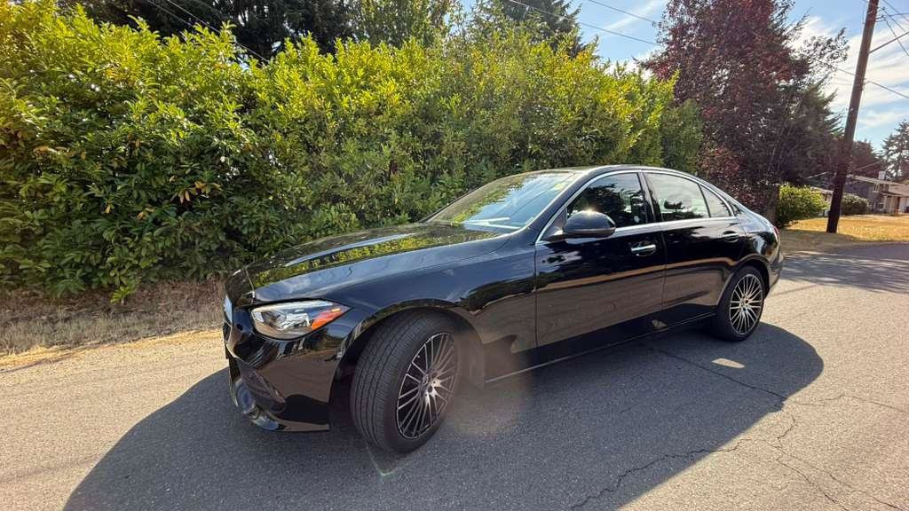 Used 2025 Mercedes-Benz C 300 Sedan image 7