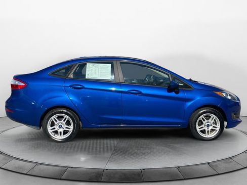 Used 2019 Ford Fiesta SE image 6