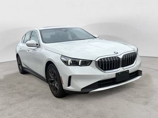 Used 2026 BMW 530i xDrive AWD/4WD video 1