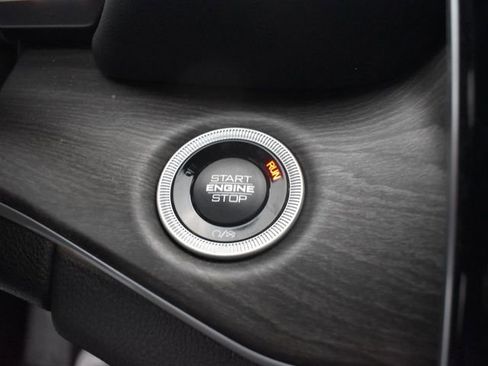 New 2025 Jeep Grand Cherokee L Limited w/ Black Appearance Package image 20