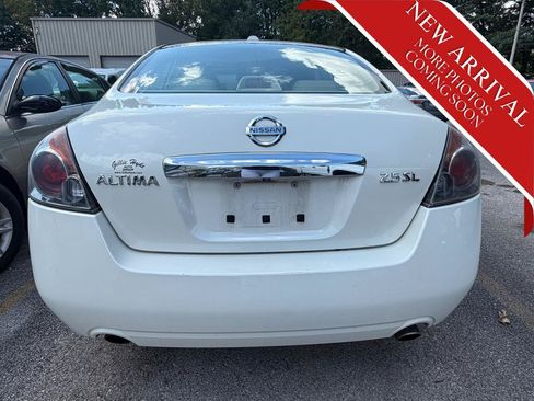 Used 2010 Nissan Altima 2.5 SL w/ SL Pkg FWD image 5