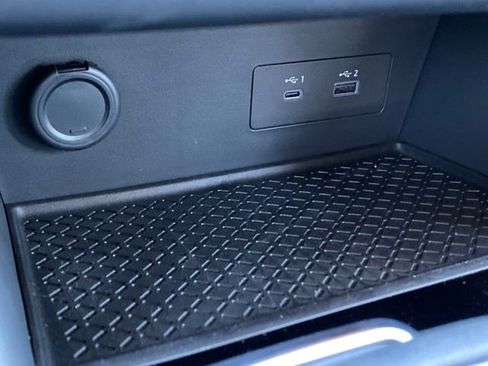 New 2025 Nissan Pathfinder SV image 21