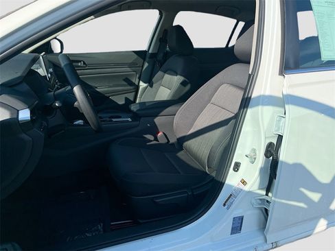 New 2025 Nissan Altima 2.5 S image 20