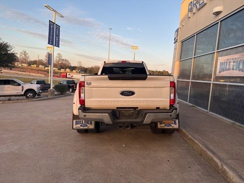 Used 2017 Ford F350 XLT w/ XLT Value Package image 6