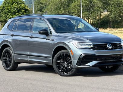 Used 2022 Volkswagen Tiguan SE R-Line
