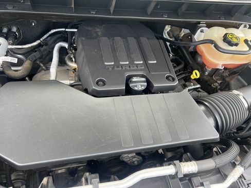 Used 2022 Chevrolet Silverado 1500 Custom w/ Rally Edition image 30