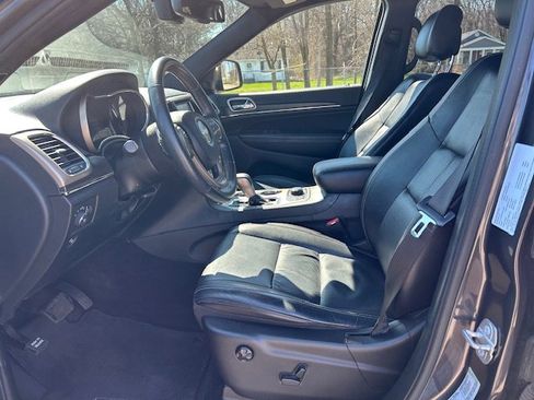 Used 2020 Jeep Grand Cherokee Altitude image 10