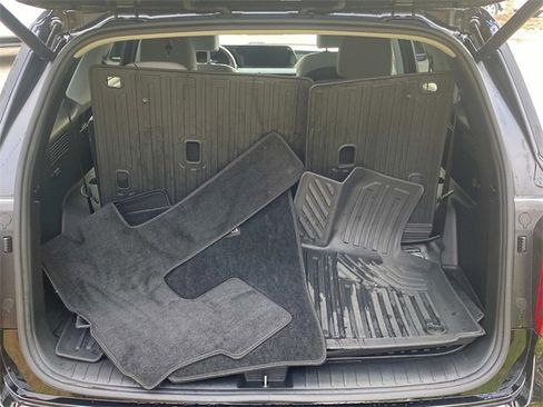 Used 2025 Hyundai Palisade SEL image 30