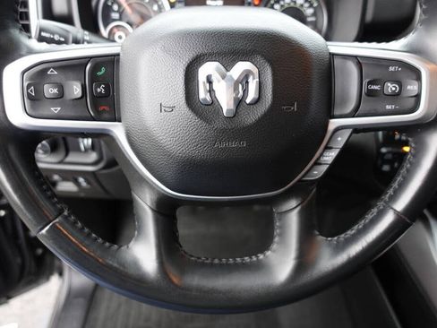Used 2022 RAM 1500 Big Horn AWD/4WD image 52