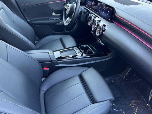 Certified 2025 Mercedes-Benz CLA 250 image 17