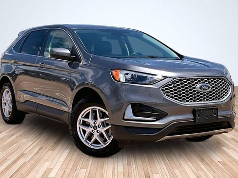 Used 2023 Ford Edge SEL AWD/4WD image 10
