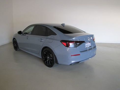 Certified 2025 Honda Civic Sport Touring image 23
