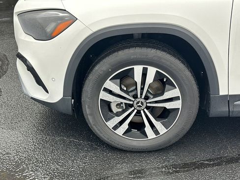 New 2026 Mercedes-Benz GLA 250 image 12