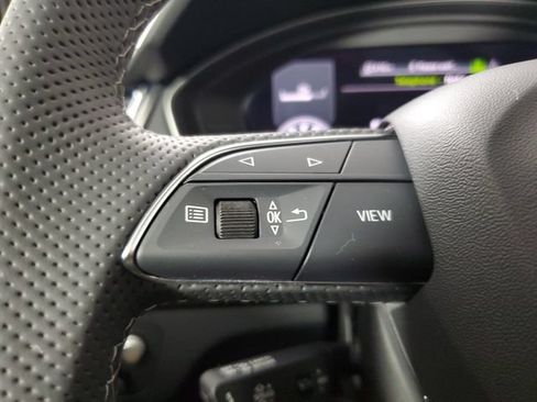 Used 2023 Audi SQ5 Prestige AWD/4WD image 21