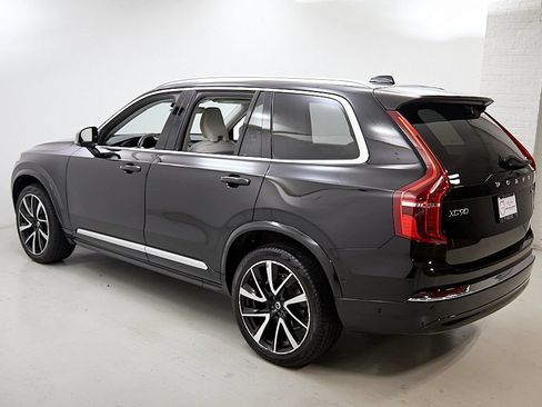 Certified 2023 Volvo XC90 B6 Plus w/ Protection Package AWD/4WD image 7