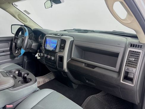 Used 2017 RAM 1500 Express AWD/4WD image 26