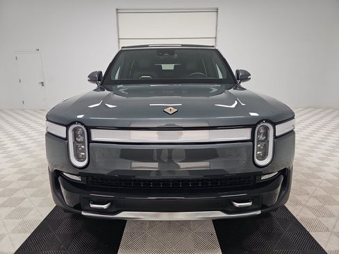 Used 2023 Rivian R1S Adventure AWD/4WD image 8