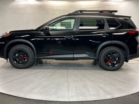 New 2026 Nissan Rogue SV w/ Rock Creek Premium Package AWD/4WD image 2