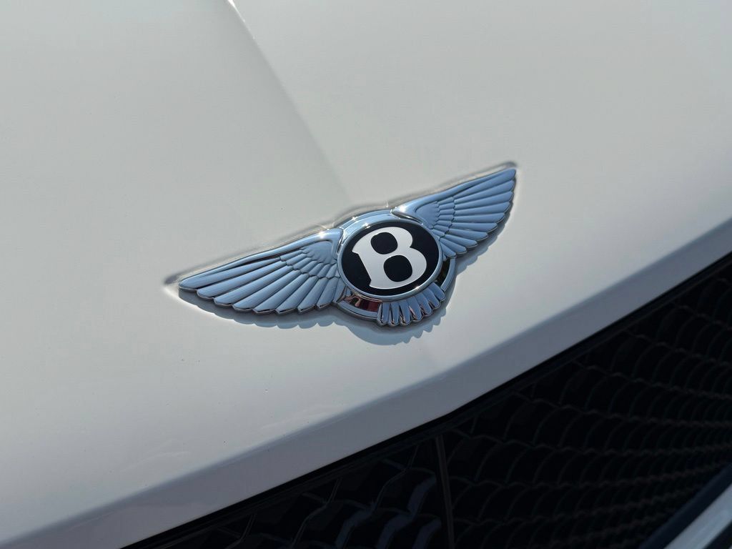 Used 2022 Bentley Bentayga Speed AWD/4WD image 45