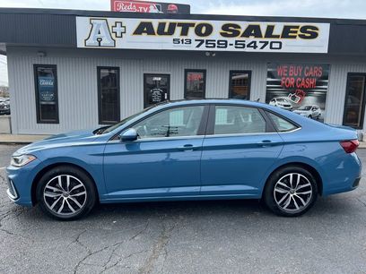 Used 2025 Volkswagen Jetta SE