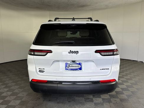 Certified 2025 Jeep Grand Cherokee L Limited w/ Luxury Tech Group II AWD/4WD image 12