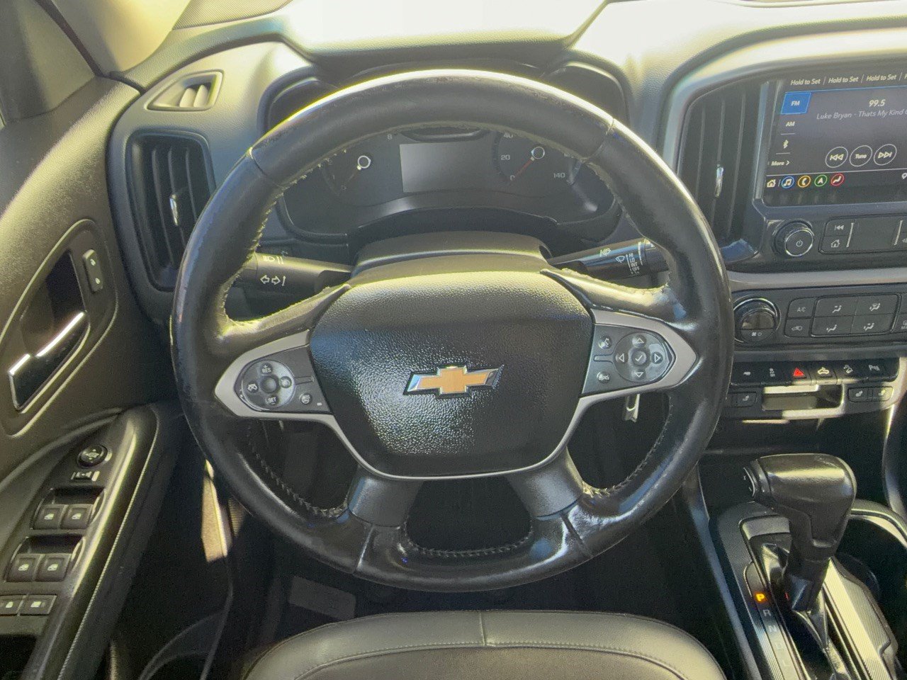 Used 2019 Chevrolet Colorado Z71 AWD/4WD image 10