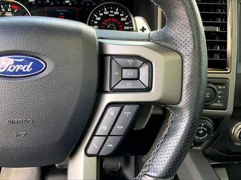 Certified 2019 Ford F150 Raptor w/ Equipment Group 802A Luxury image 24