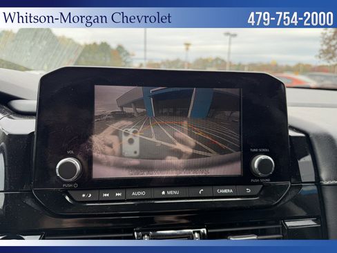 Used 2022 Nissan Pathfinder SV image 25