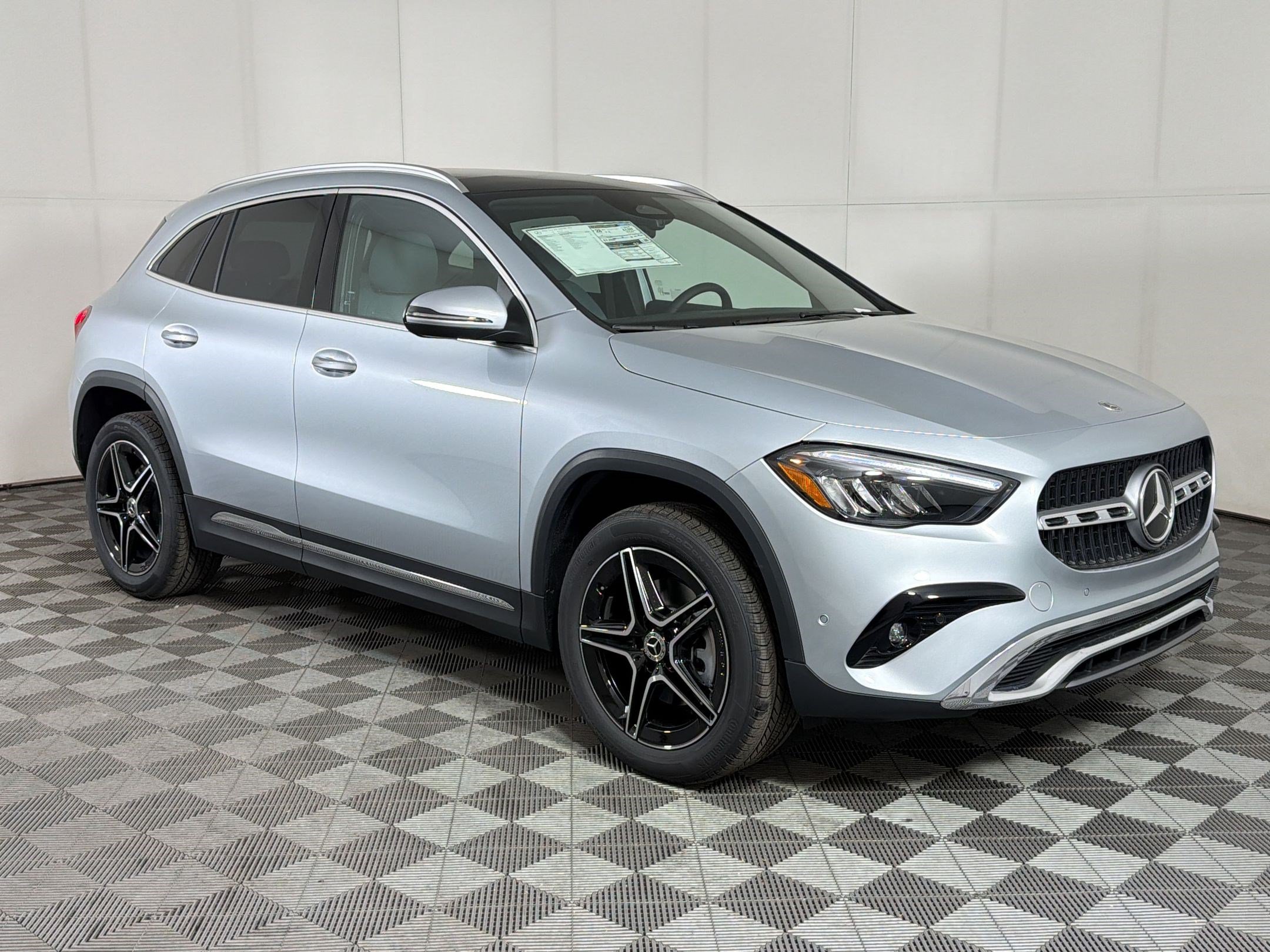 Certified 2026 Mercedes-Benz GLA 250 4MATIC image 7