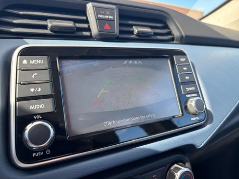 Used 2025 Nissan Versa SV FWD image 22