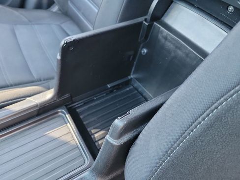 Used 2021 Honda CR-V EX image 15