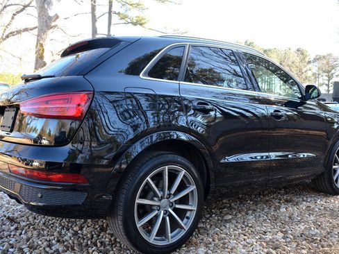 Used 2018 Audi Q3 2.0T Premium Plus w/ Premium Plus Package image 5