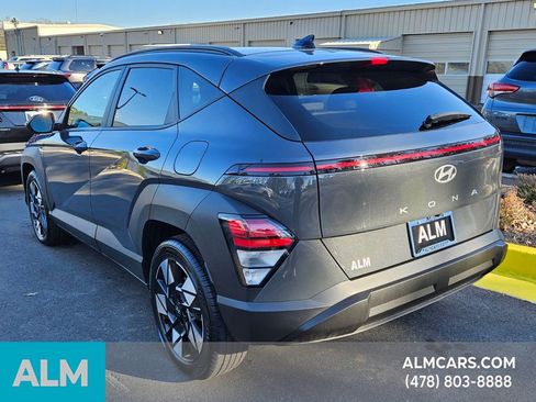 Used 2024 Hyundai Kona SEL image 5
