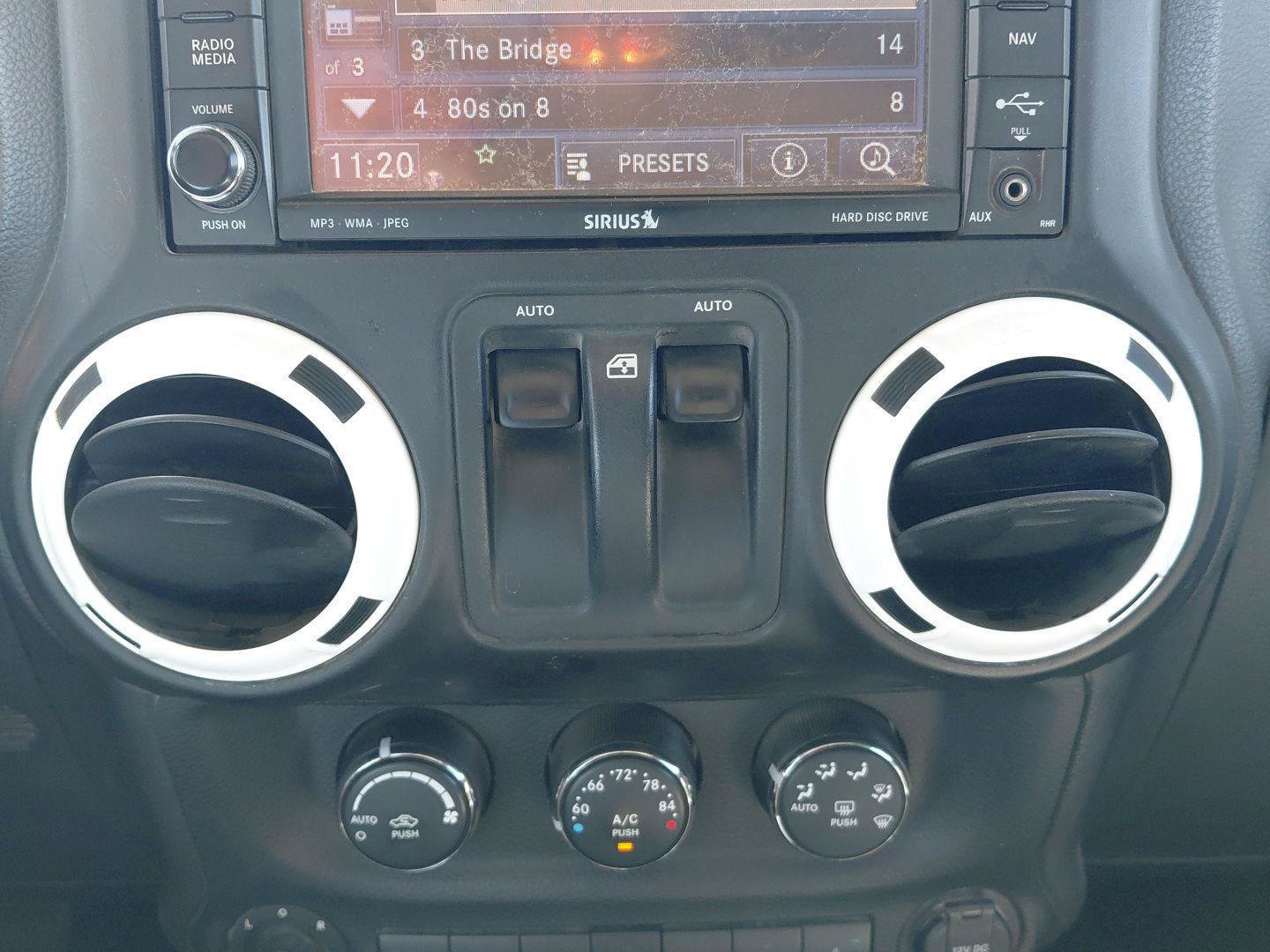 Used 2014 Jeep Wrangler Sahara AWD/4WD image 29