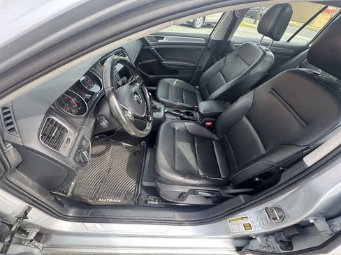 Used 2017 Volkswagen Golf Alltrack SE AWD/4WD image 27