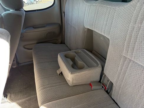 Used 2000 Toyota Tundra SR5 w/ Convenience Pkg RWD image 18