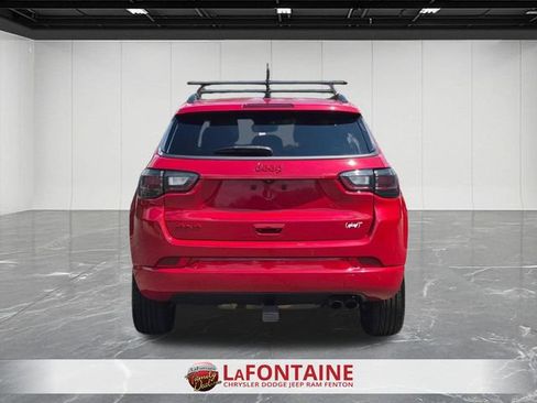 Certified 2022 Jeep Compass Limited w/ (RED) Package AWD/4WD image 4