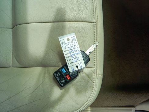 Used 2008 Mercury Grand Marquis LS image 27