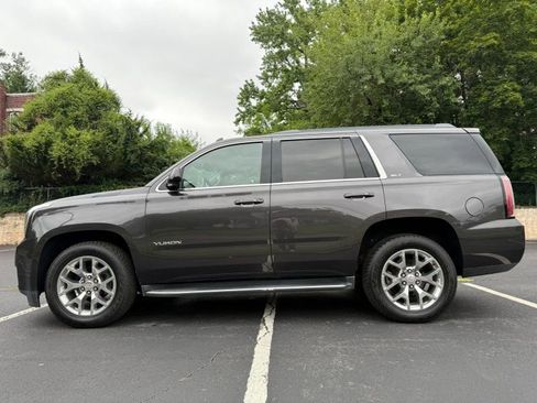 Used 2018 GMC Yukon SLT w/ Open Road Package image 8