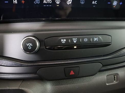 New 2026 Ford Transit 250 148 Medium Roof Extended AWD image 39