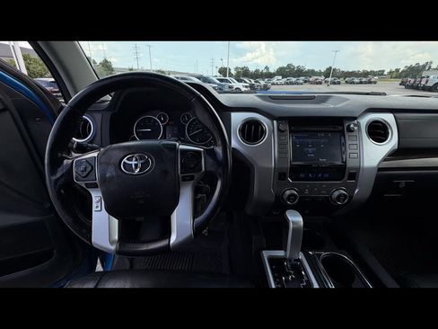 Used 2016 Toyota Tundra Limited w/ Limited Premium Package RWD image 18