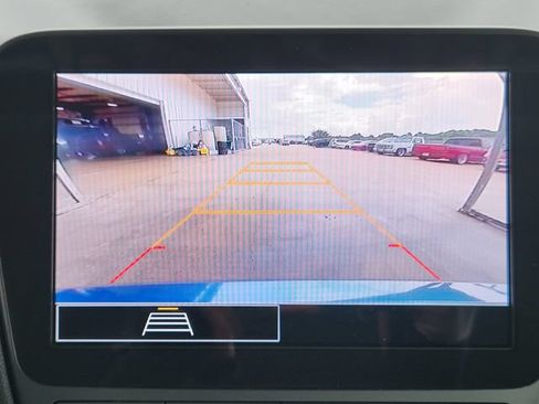 Used 2024 Chevrolet Malibu LT FWD image 16