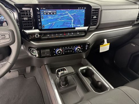 New 2026 GMC Sierra 1500 SLT w/ SLT Premium Plus Package AWD/4WD image 27